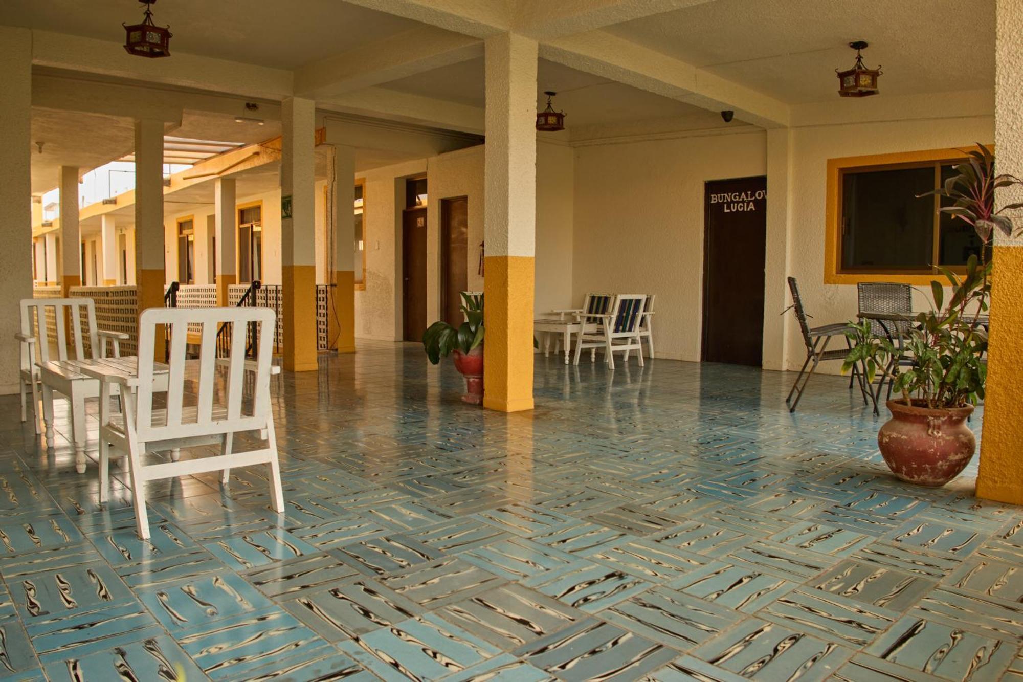 Hotel San Lorenzo Barra de Navidad Eksteriør bilde