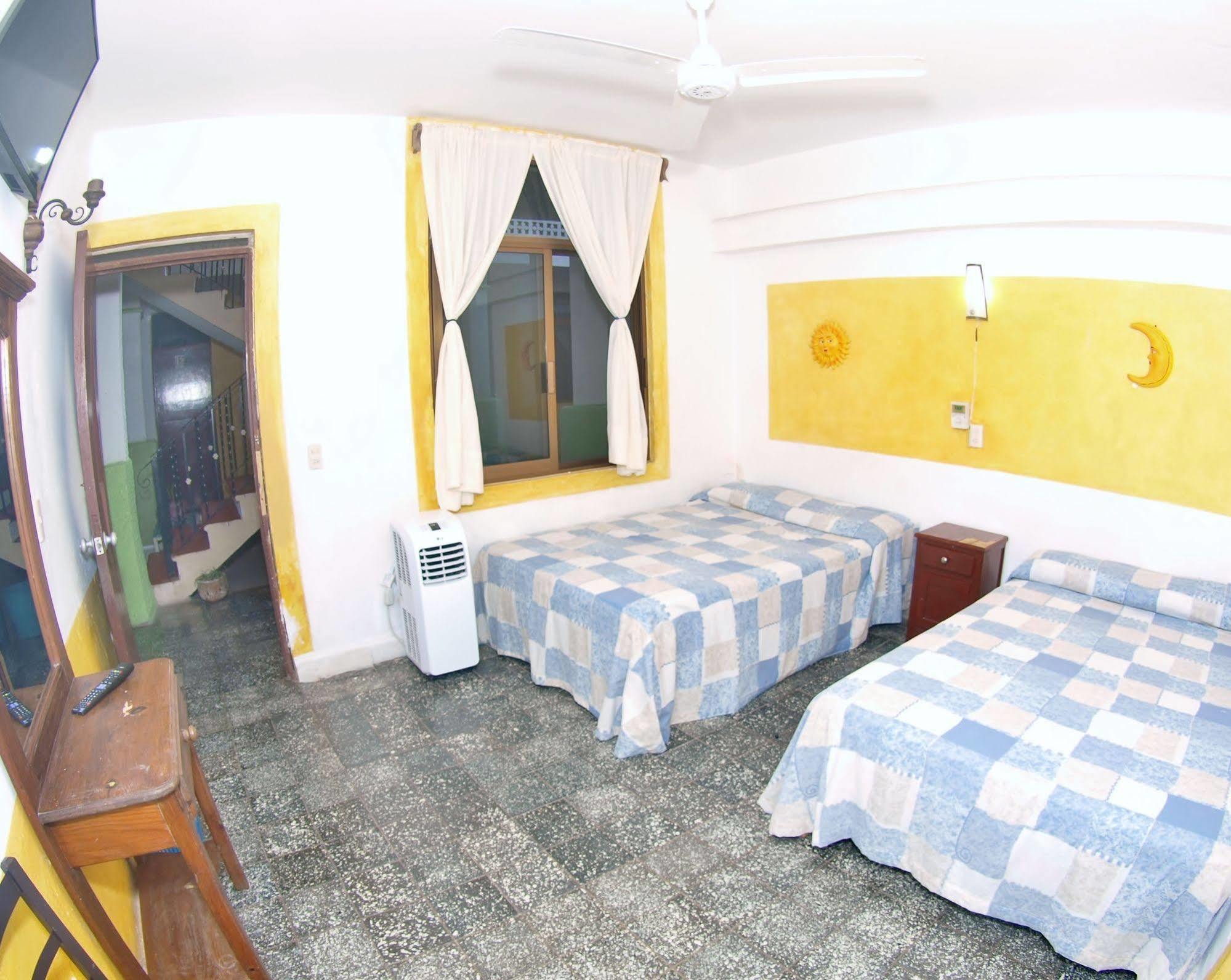 Hotel San Lorenzo Barra de Navidad Eksteriør bilde