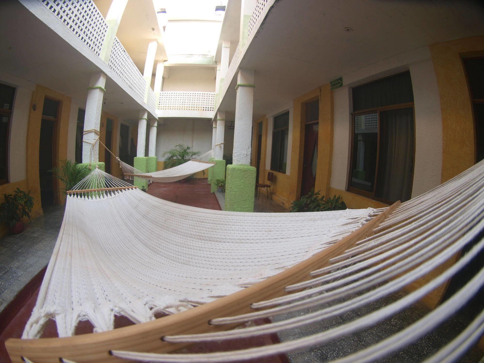 Hotel San Lorenzo Barra de Navidad Eksteriør bilde